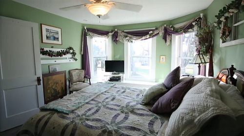 Lily House Bed And Breakfast Suffield Exterior photo